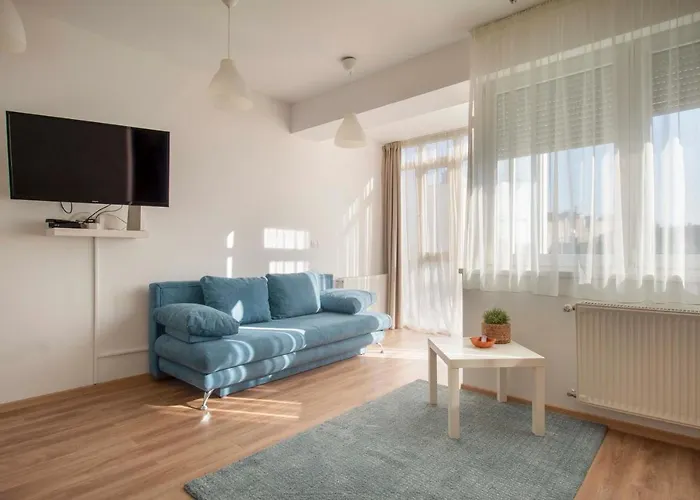 Star Apartments With Free Parking